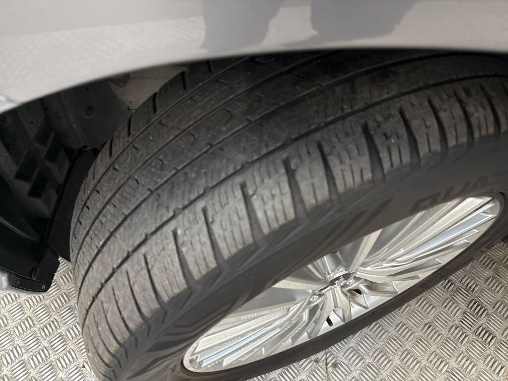 Mitsubishi Outlander PHEV 2019 