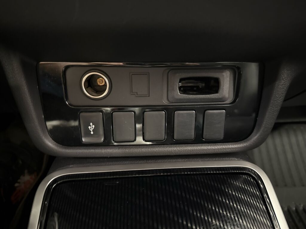 Mitsubishi Outlander PHEV 2019 