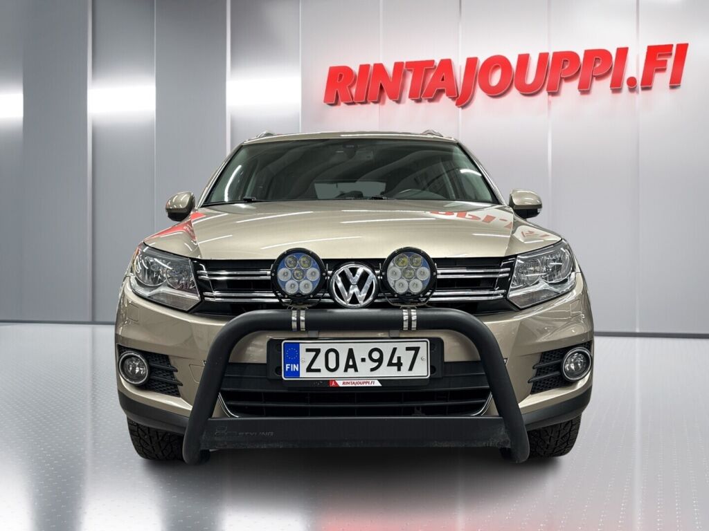 Volkswagen Tiguan 2012 Ruskea (beige)