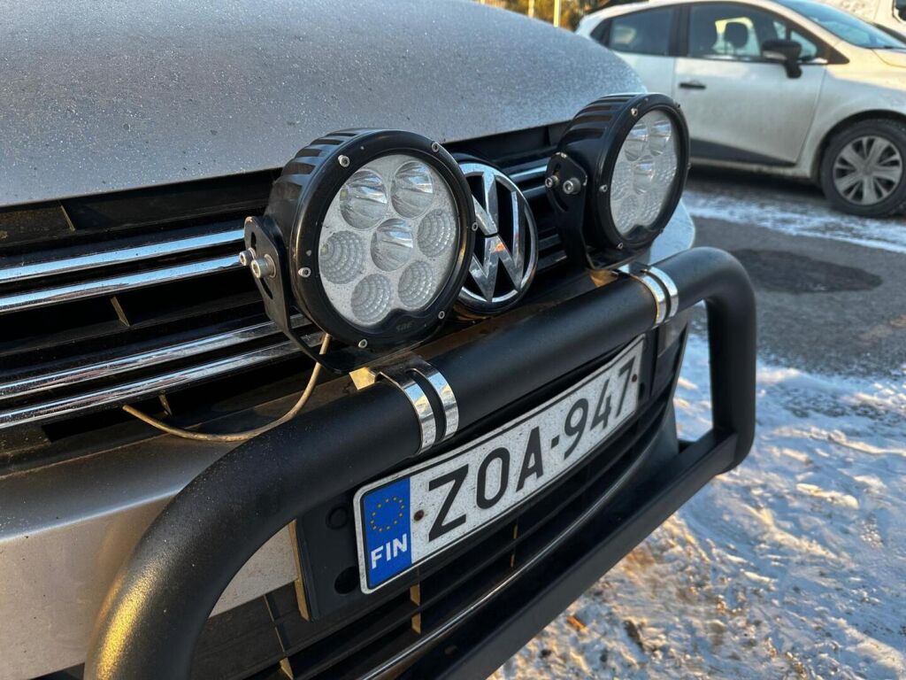 Volkswagen Tiguan 2012 Ruskea (beige)