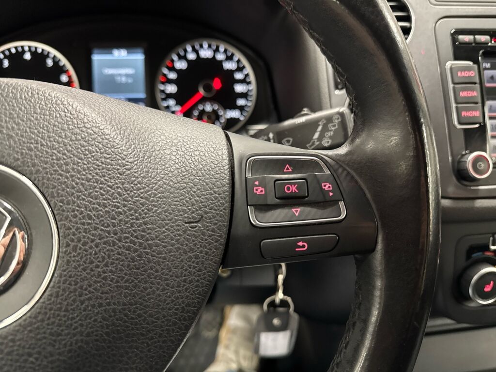 Volkswagen Tiguan 2012 Ruskea (beige)