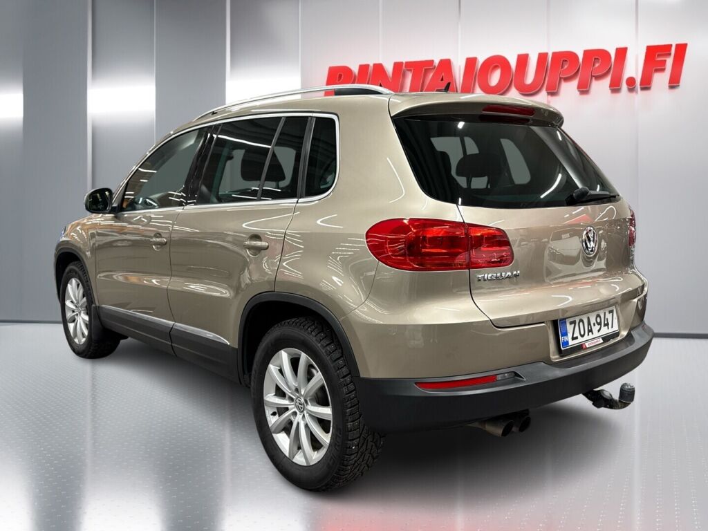 Volkswagen Tiguan 2012 Ruskea (beige)