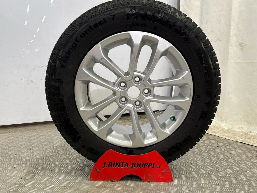 Ford Kuga 2022 Harmaa