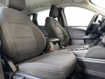 Ford Kuga 2022 Musta