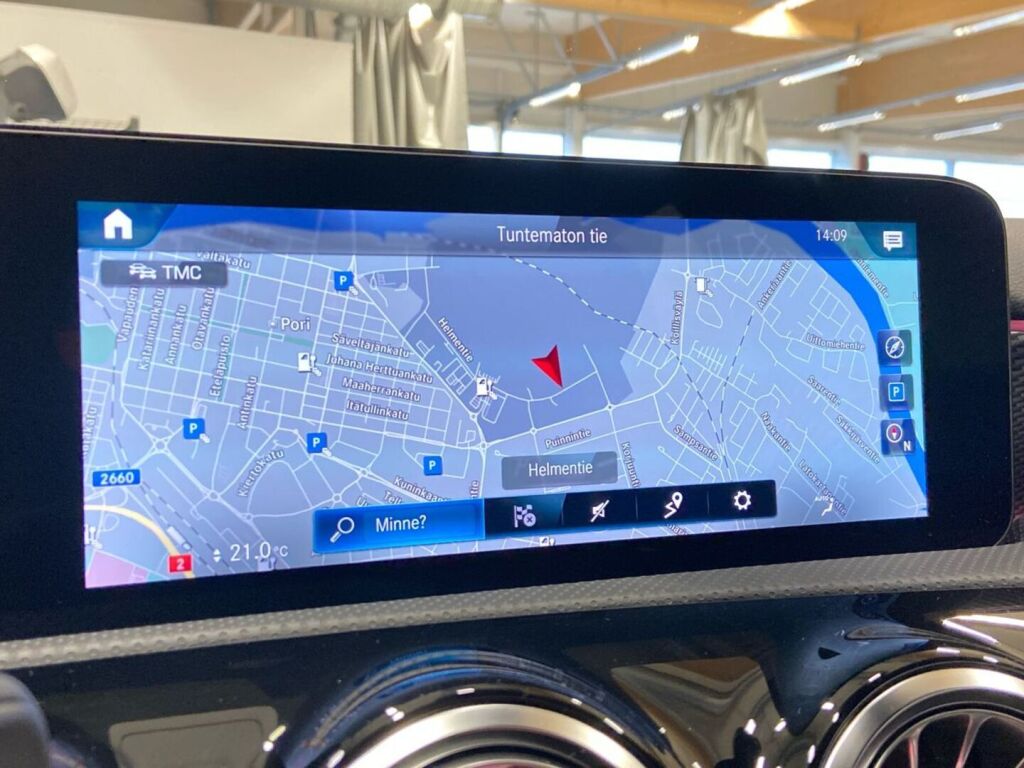 Mercedes-Benz A 2022 Harmaa