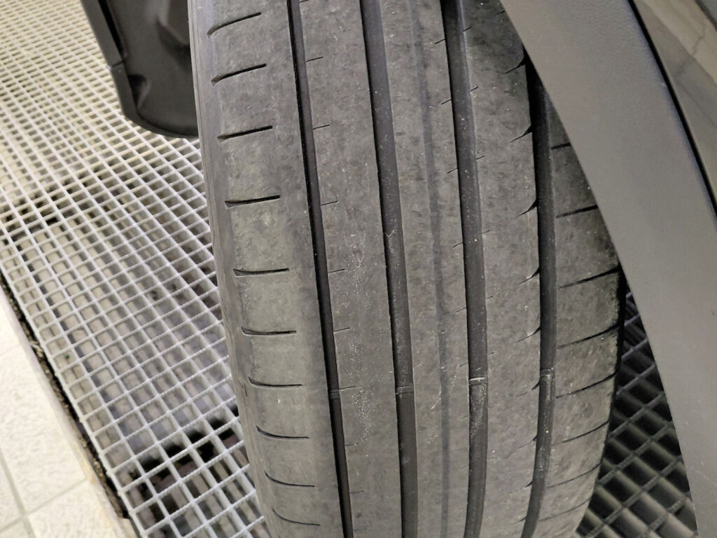 Mercedes-Benz GLC 2022 Musta