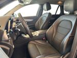 Mercedes-Benz GLC 2022 Musta