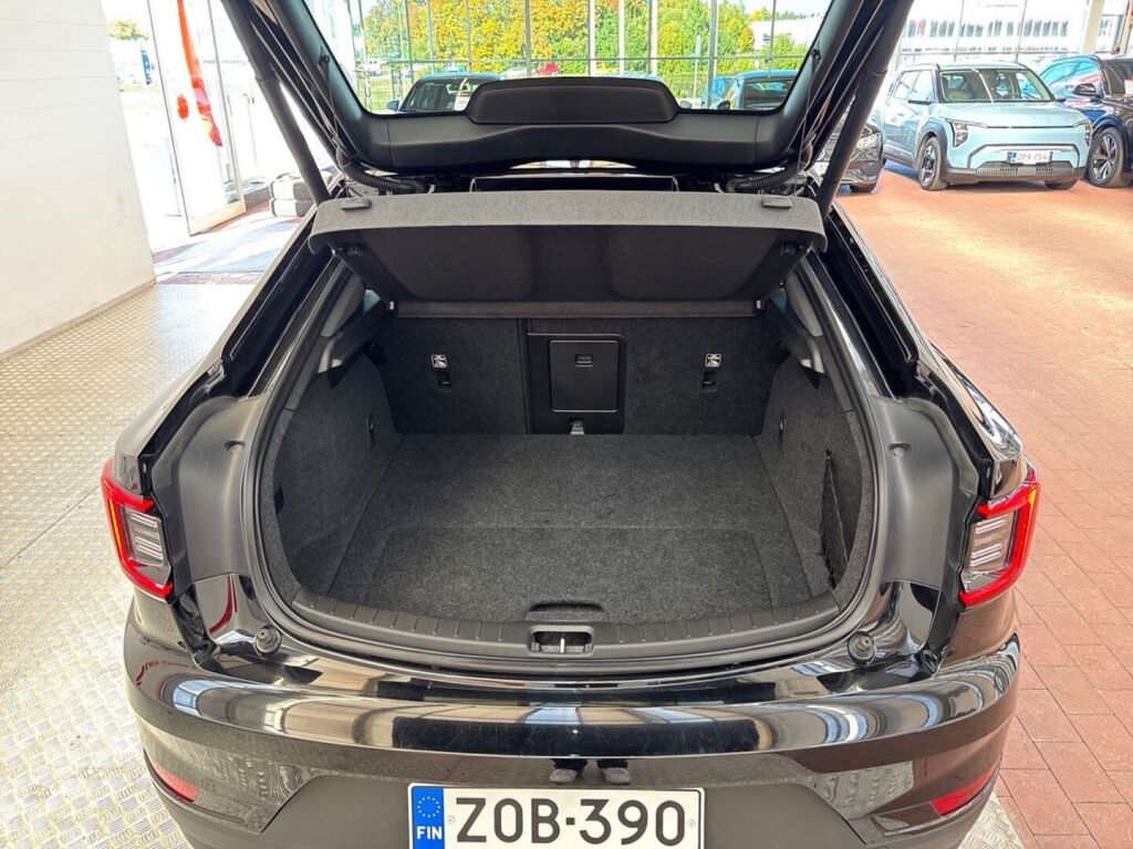 Polestar 2 2022 Musta