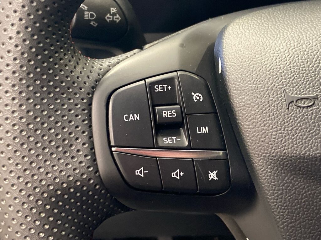 Ford Puma 2022 Valkoinen