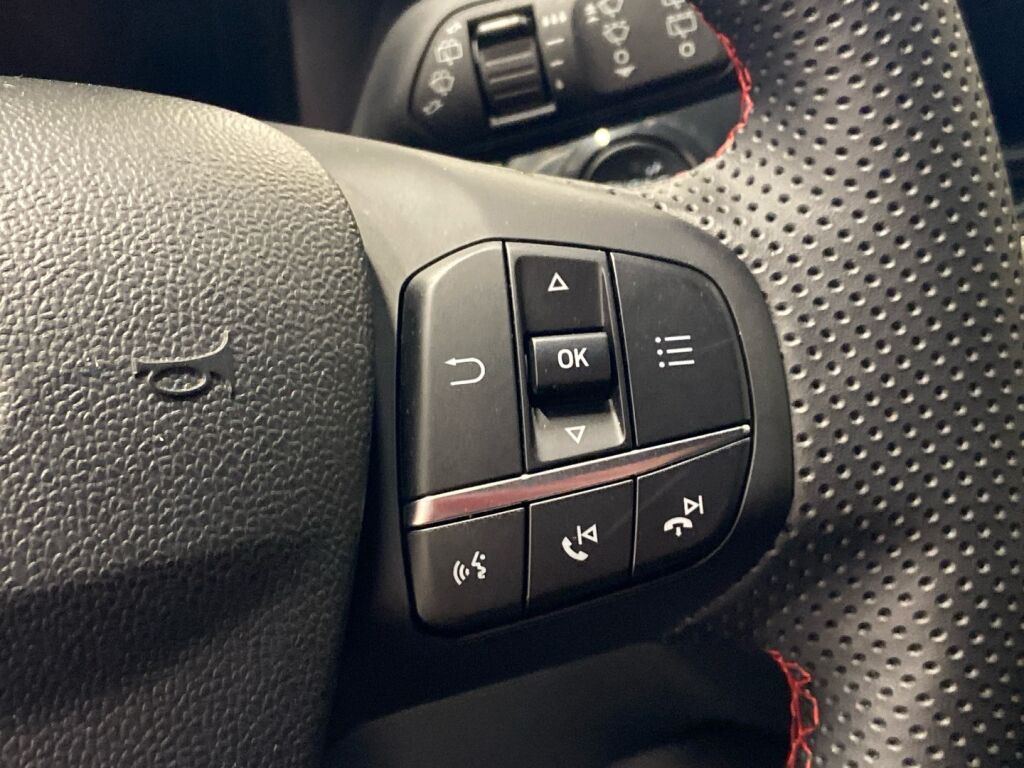 Ford Puma 2022 Valkoinen