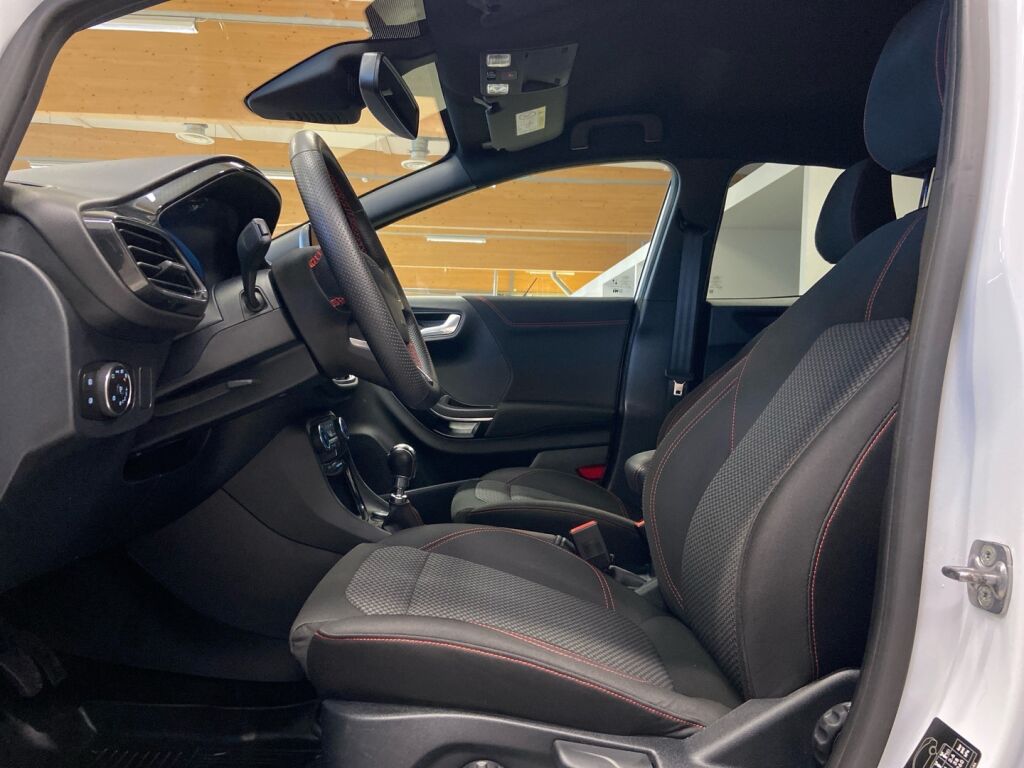 Ford Puma 2022 Valkoinen