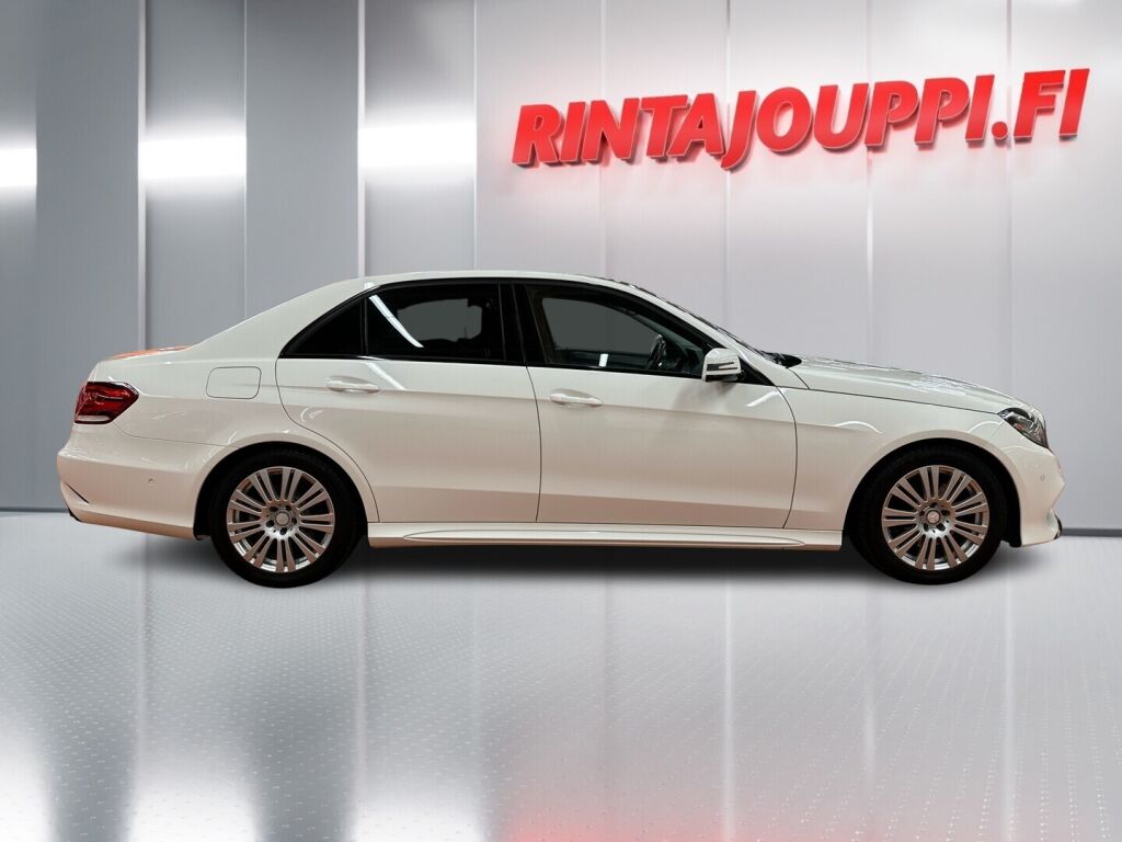 Mercedes-Benz E 2015 Valkoinen