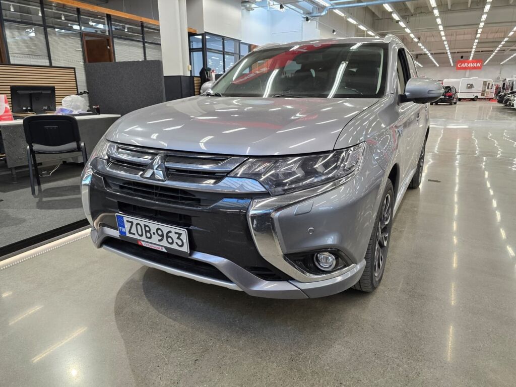 Mitsubishi Outlander PHEV 2017 Harmaa