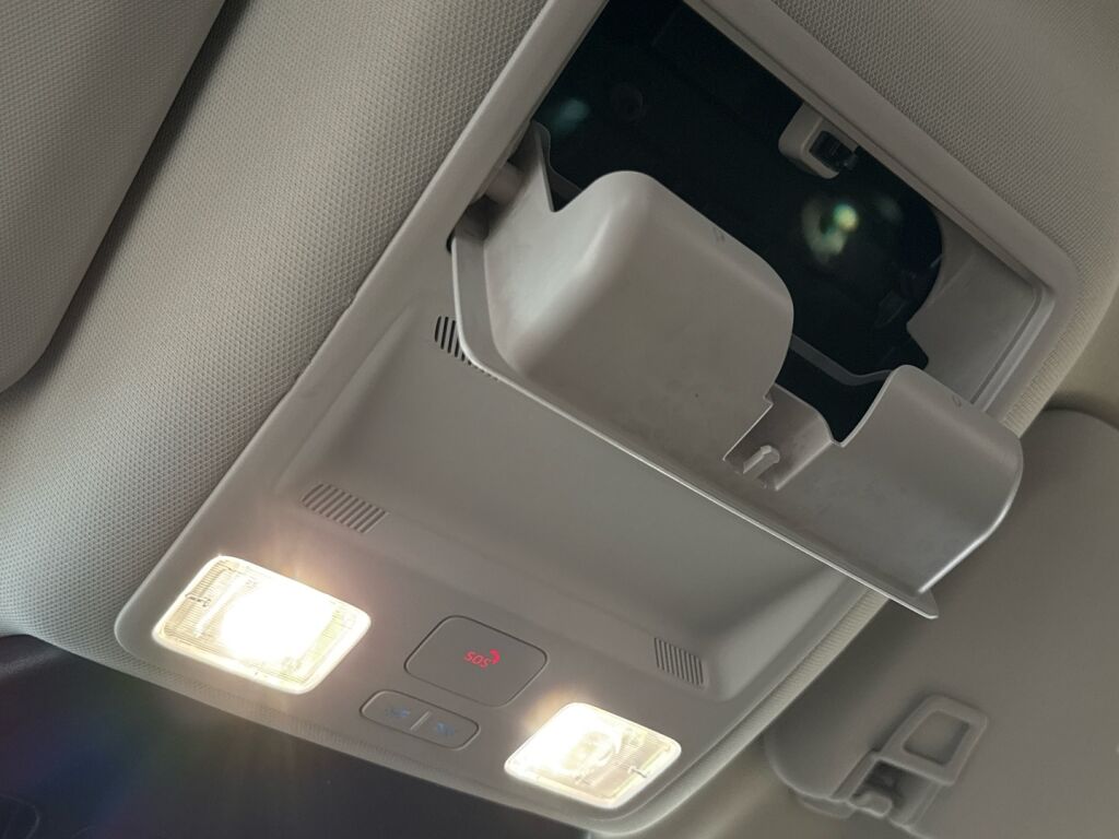 Ford Kuga 2021 Sininen