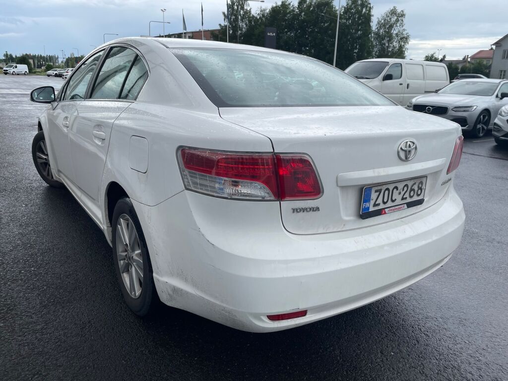 Toyota Avensis 2011 