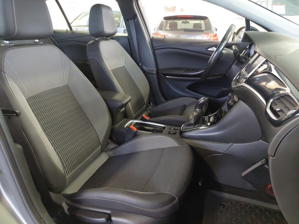 Opel Astra 2022 Harmaa