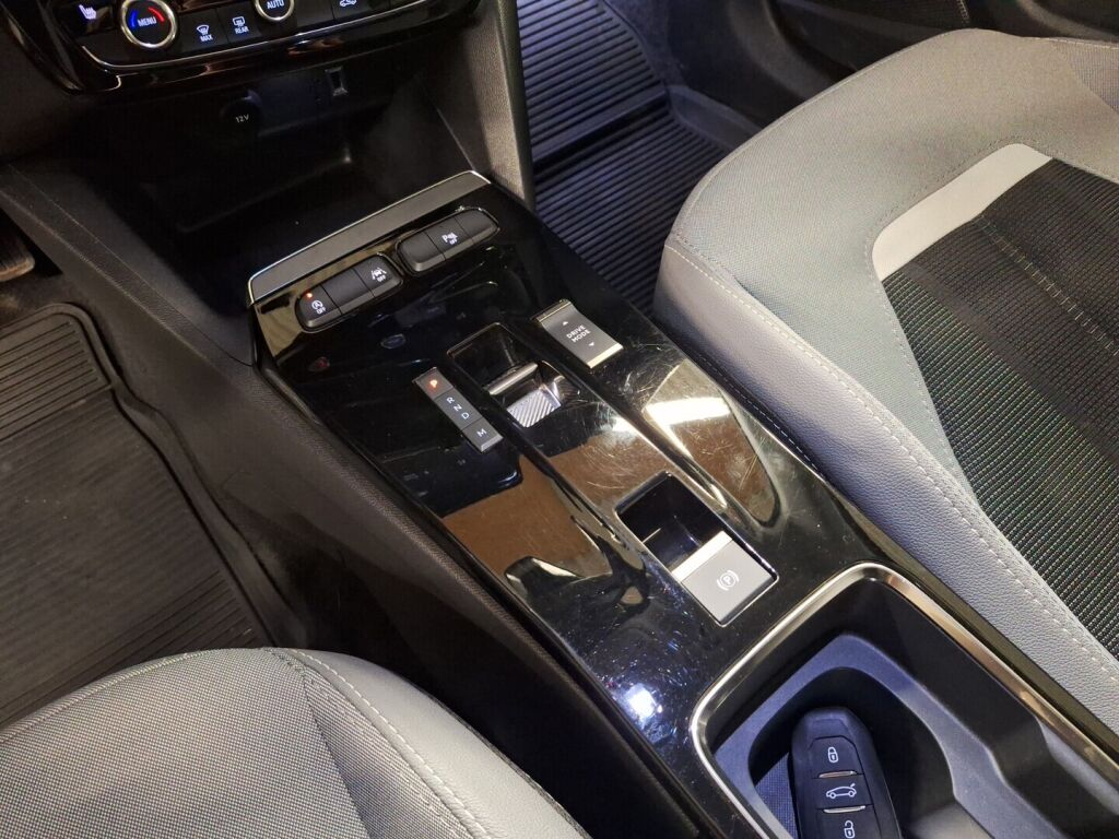 Opel Mokka 2022 Harmaa