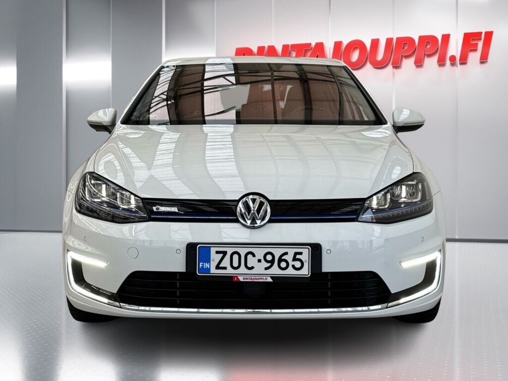Volkswagen Golf 2017 Valkoinen