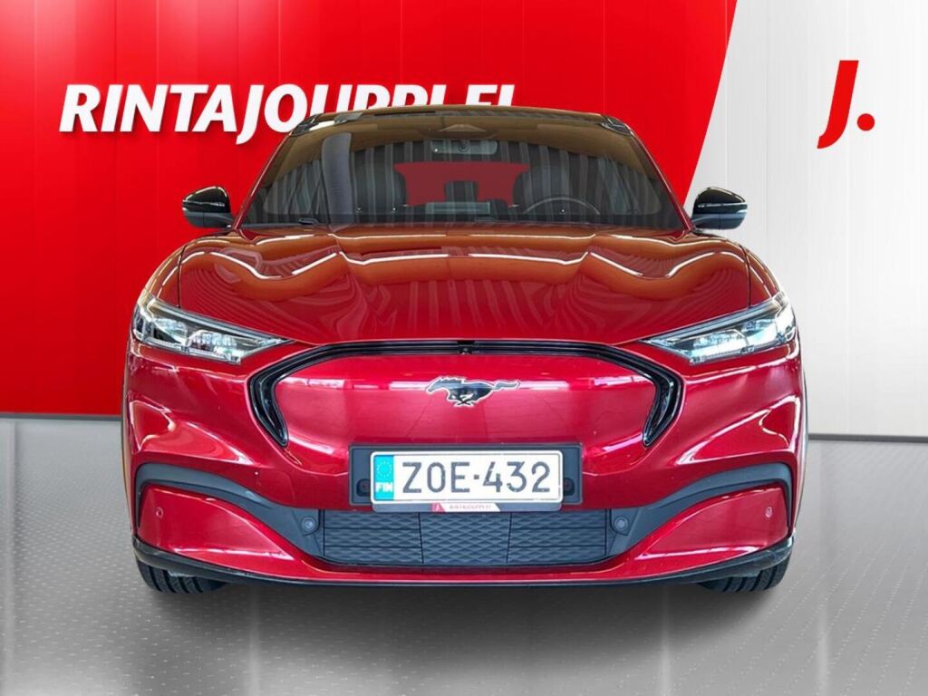 Ford Mustang Mach-E 2022 Punainen