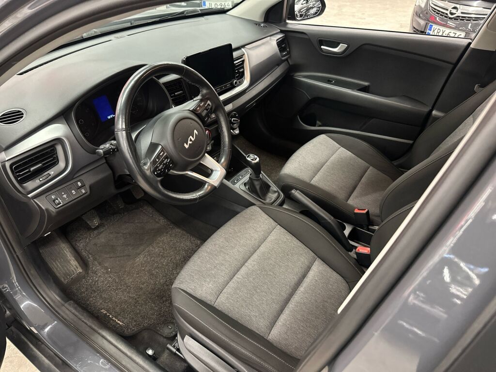 Kia Stonic 2022 Harmaa