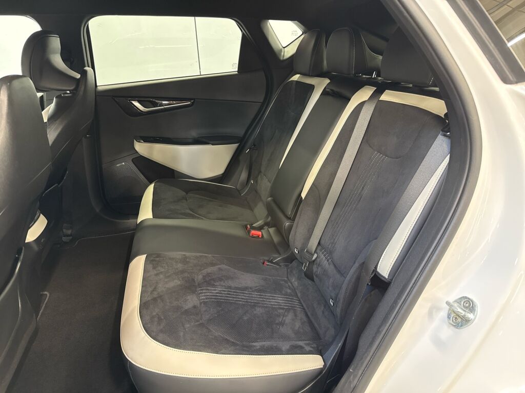 Kia EV6 2022 Valkoinen