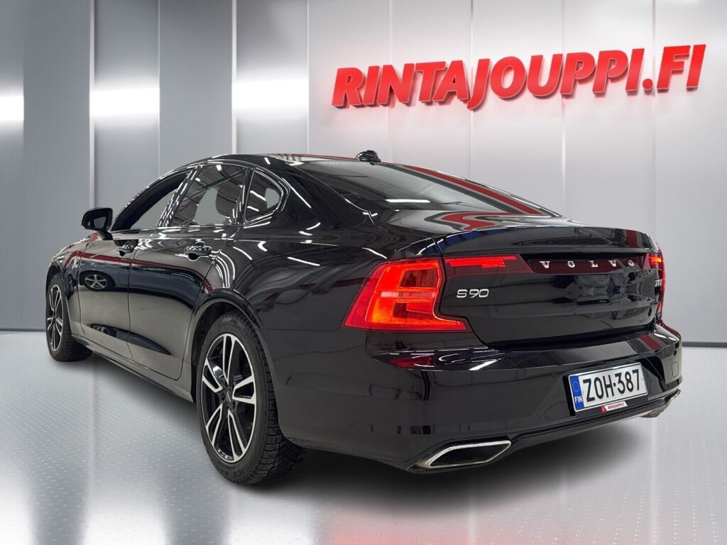 Volvo S90 2020 Musta