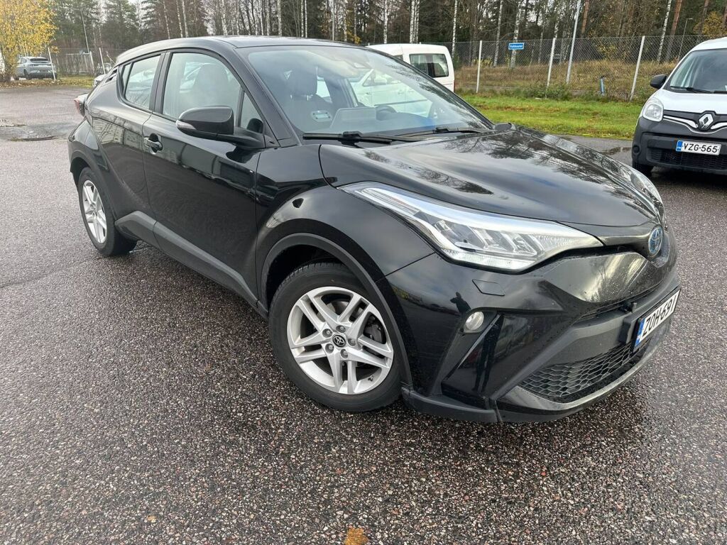 Toyota C-HR 2022 Musta