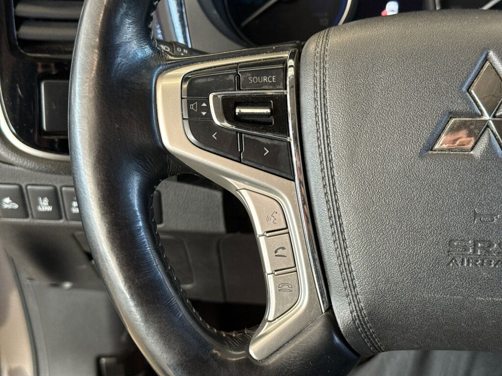 Mitsubishi Outlander PHEV 2019 Harmaa