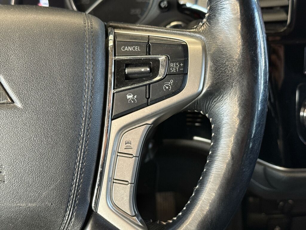 Mitsubishi Outlander PHEV 2019 Harmaa