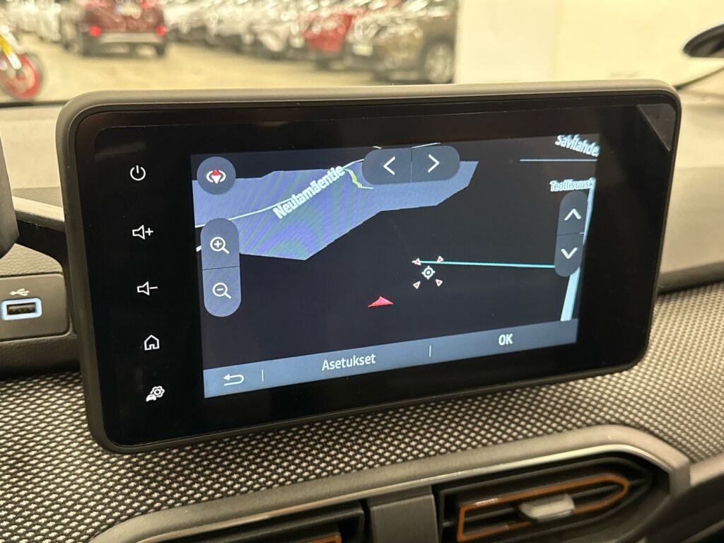 Dacia Sandero 2022 Punainen