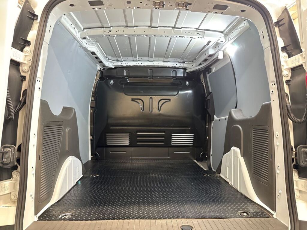 Ford Transit Connect 2022 Valkoinen