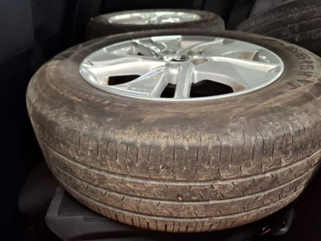 Toyota Yaris 2022 Valkoinen