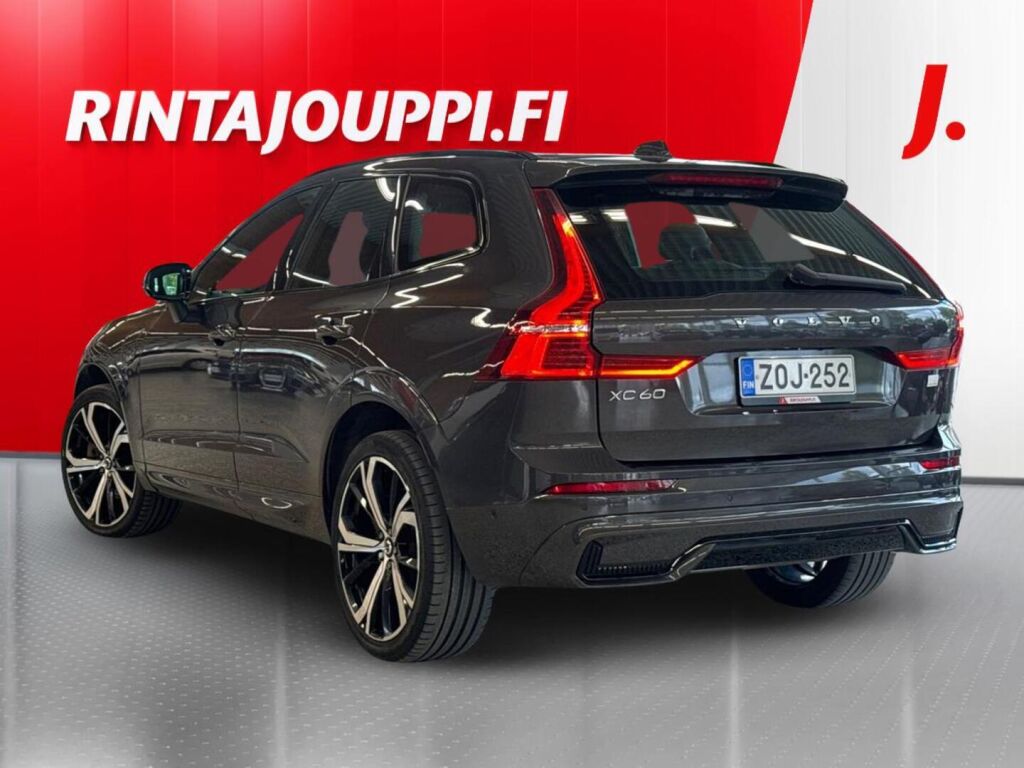 Volvo XC60 2022, kuva 3/29