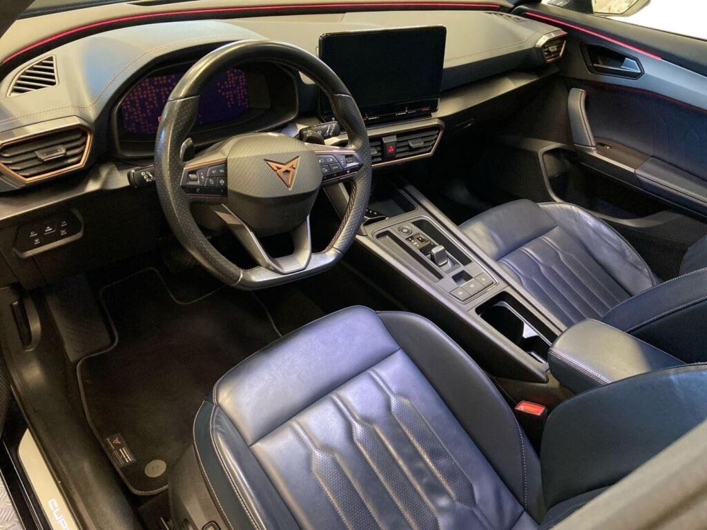 Cupra Formentor 2022 Sininen