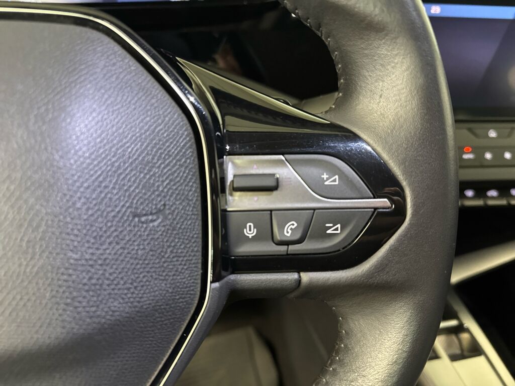 Peugeot 308 2022 Sininen