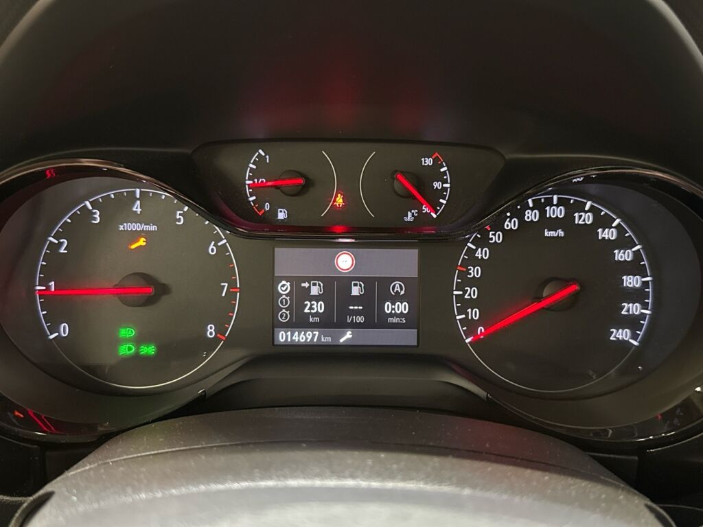 Opel Corsa 2022 Valkoinen