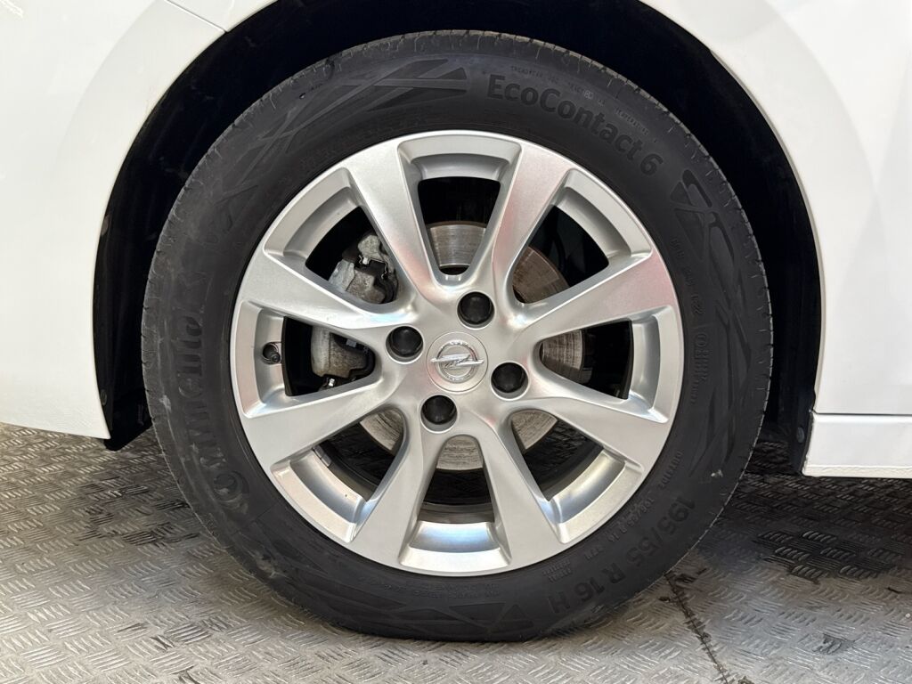 Opel Corsa 2022 Valkoinen