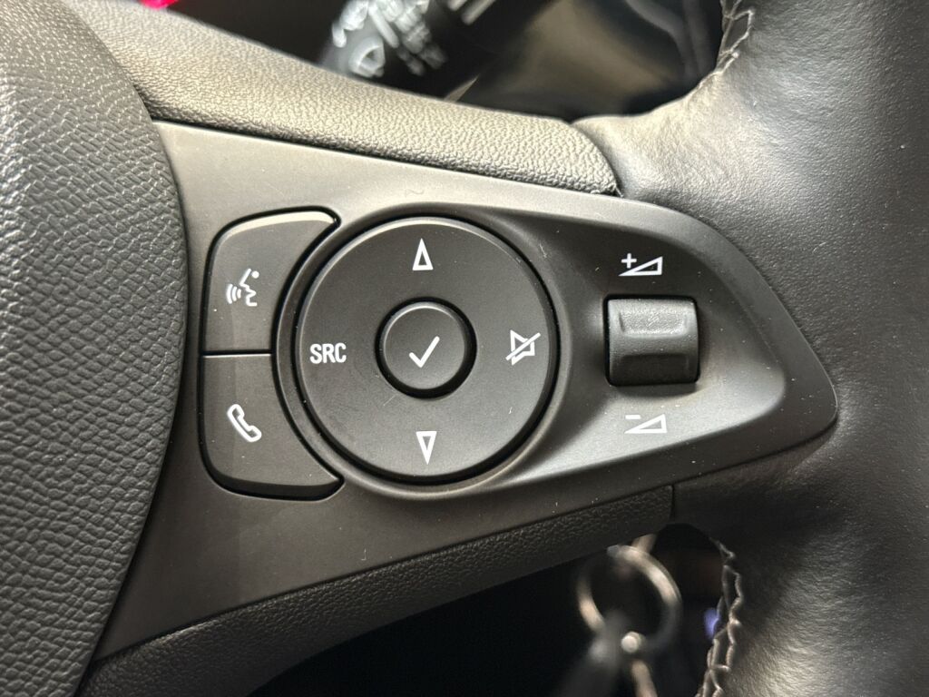 Opel Corsa 2022 Valkoinen