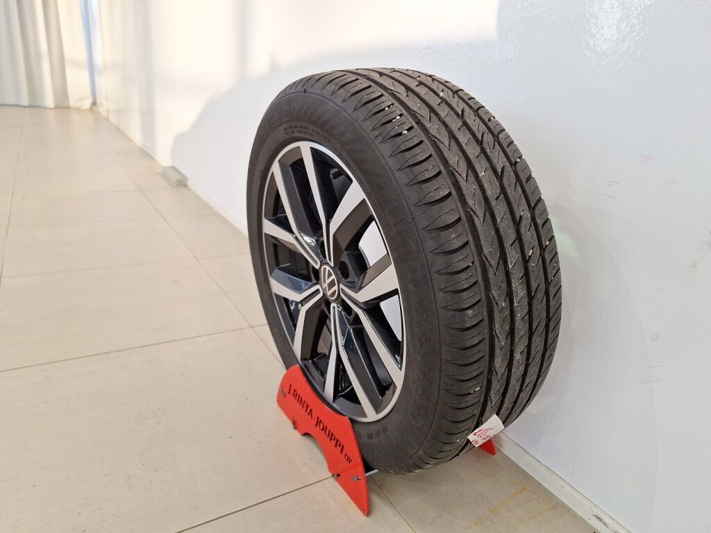 Volkswagen Passat 2020 Valkoinen