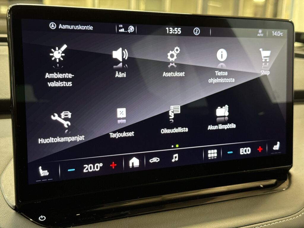 Skoda Enyaq 2022 Musta