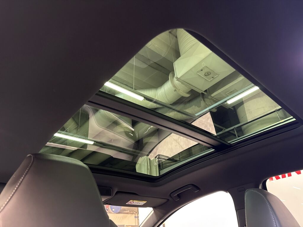 Skoda Enyaq 2022 Musta