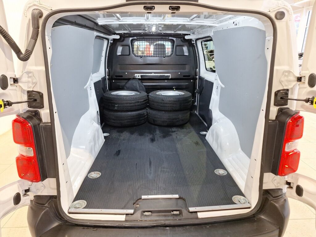 Citroen e-Jumpy 2022 Valkoinen