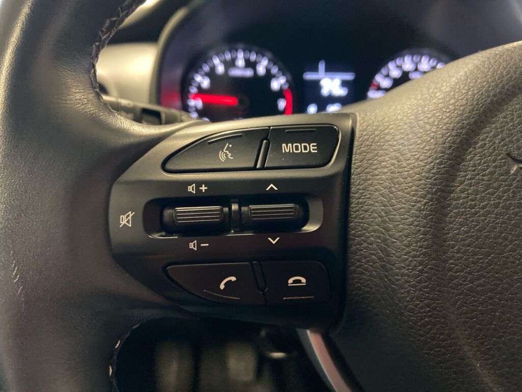 Kia Stonic 2022 Harmaa