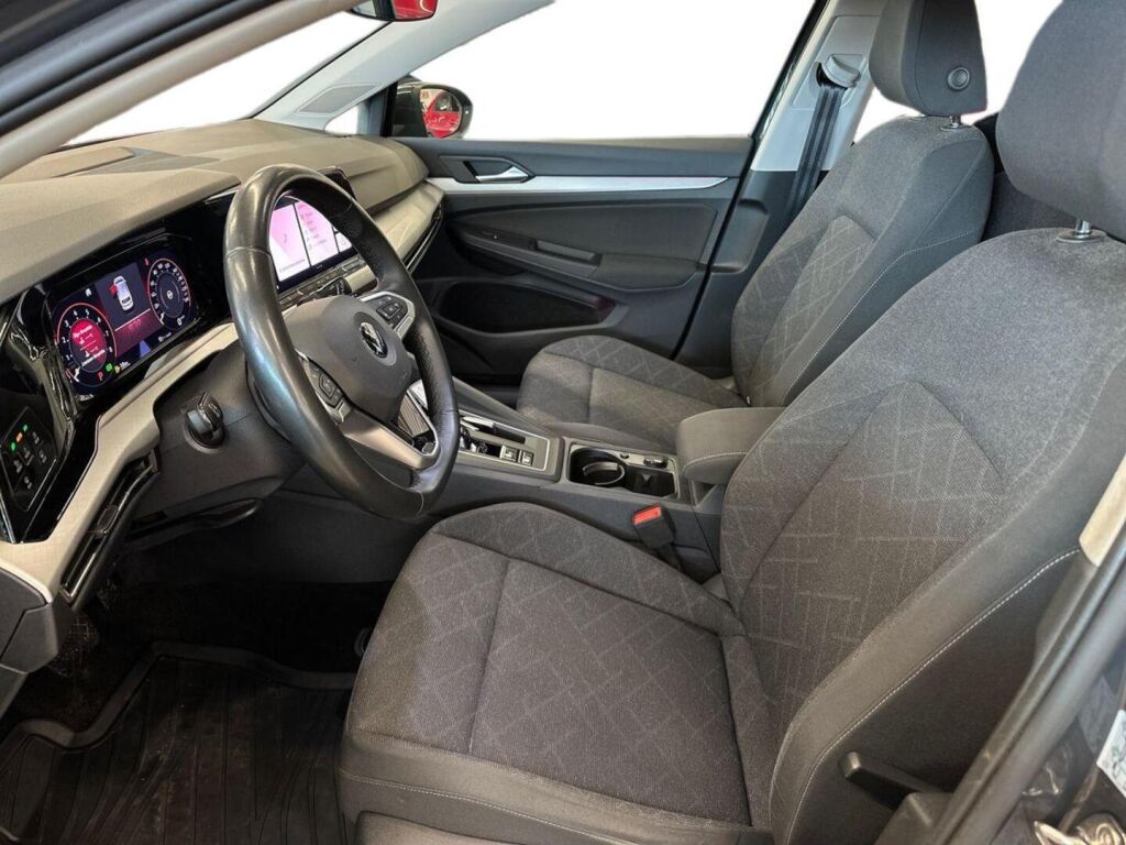 Volkswagen Golf 2022 Harmaa