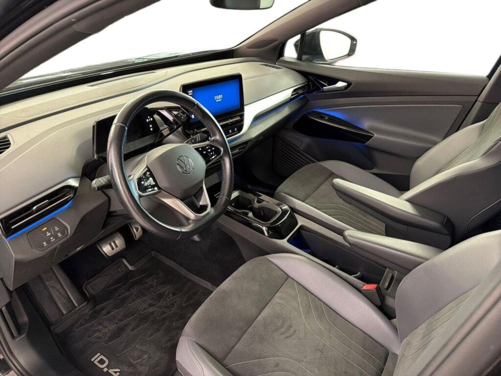 Volkswagen ID.4 2022 Musta