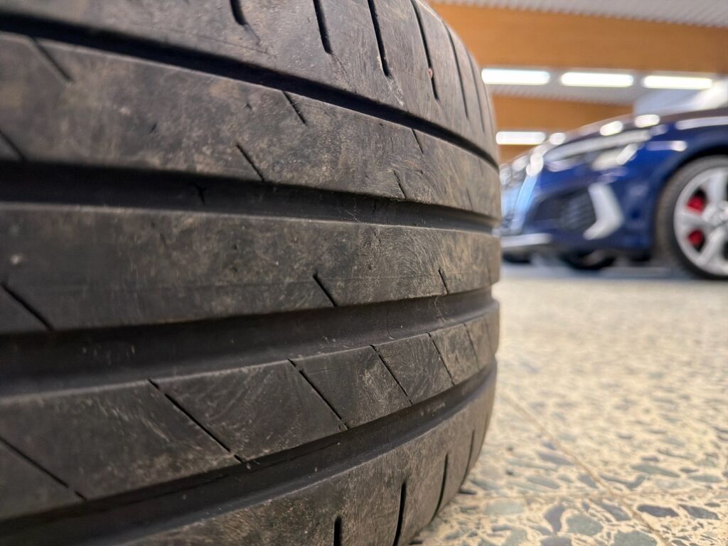 Volkswagen ID.4 2022 Valkoinen