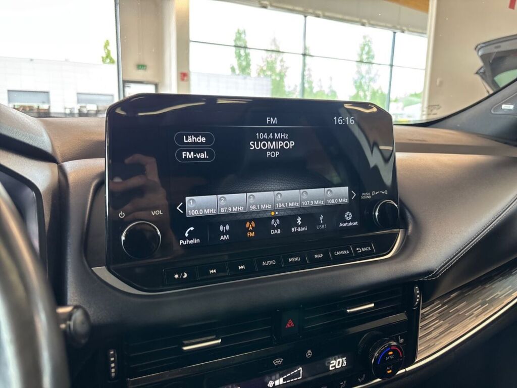Nissan Qashqai 2022 Valkoinen