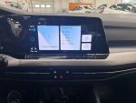 Volkswagen Golf 2022 Musta