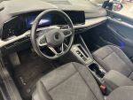 Volkswagen Golf 2022 Musta