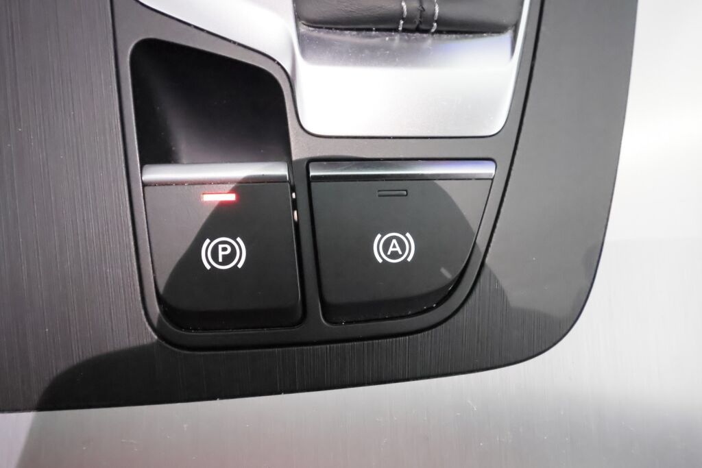 Audi Q5 2020 Sininen